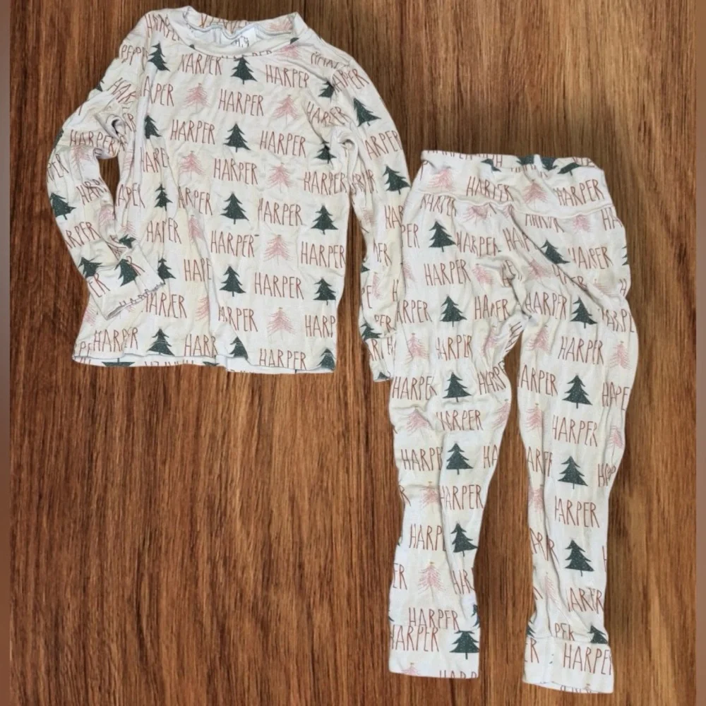 Harper Handmade Two Piece Pajamas SZ 4T Christmas Trees